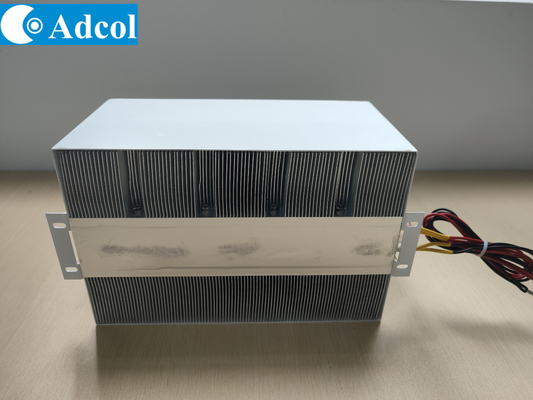 ATL400-24VDC Frío termoeléctrico aire-líquido para láser industrial y láser médico