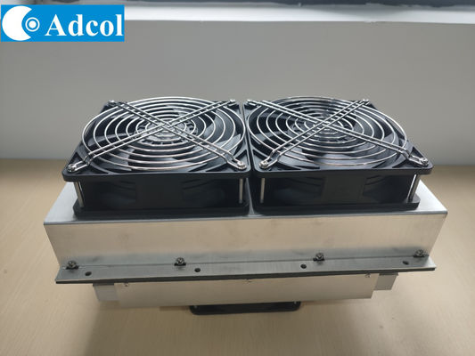 Ensamblaje de enfriador termoeléctrico Peltier de aire a aire de 250W para quioscos interiores y exteriores, pantallas y refrigeradores de alimentos para consumidores